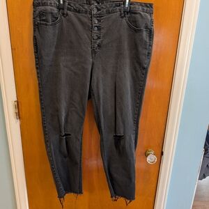 Boyfriend Jeans in Washed Black with Button-Fly